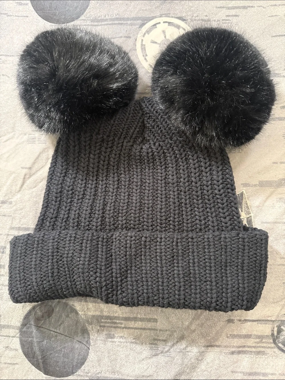 NWOT LOVE YOUR MELON MICKEY MOUSE POM BEANIE